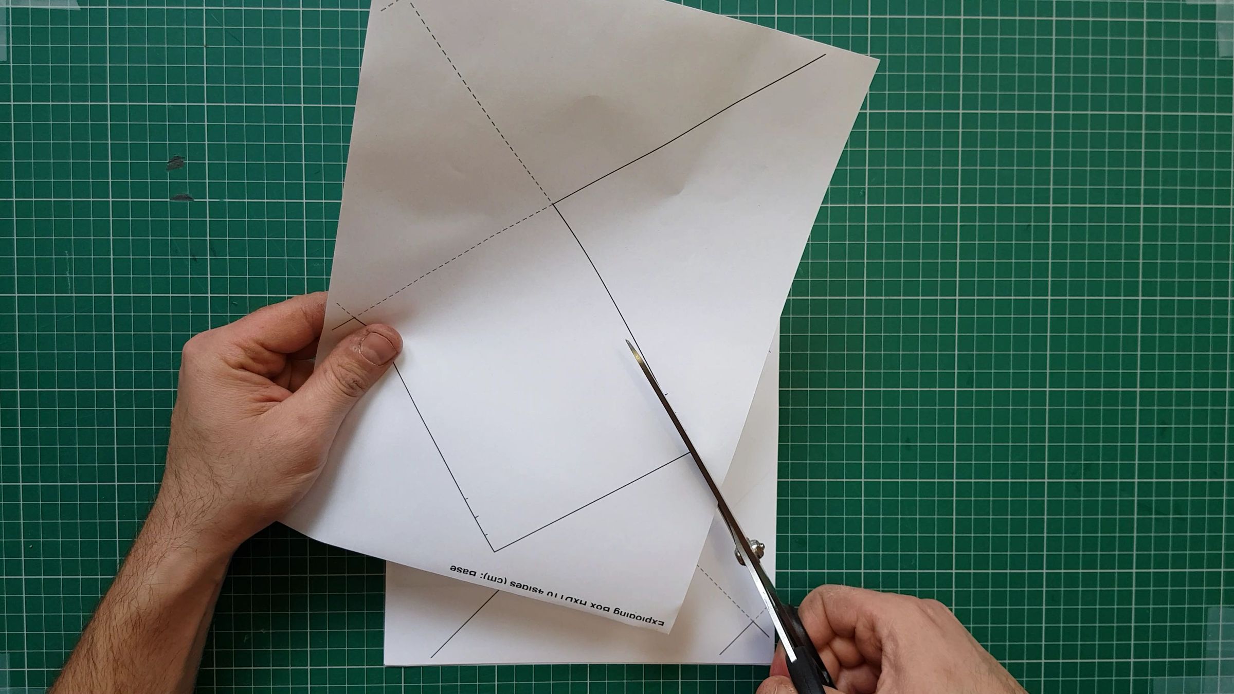 01-Print and cut the Template 01.jpg