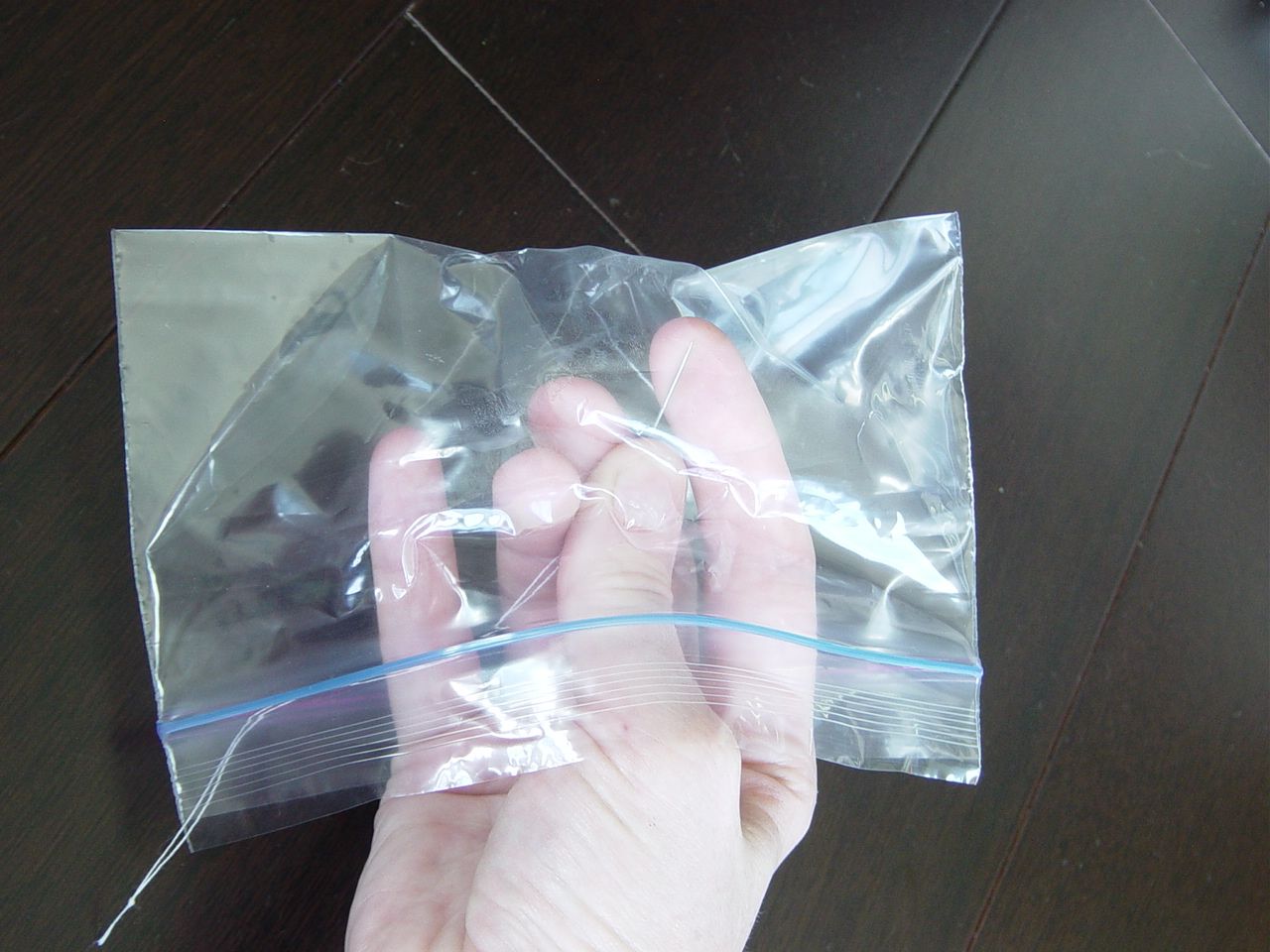 04-NeedleInBag.JPG
