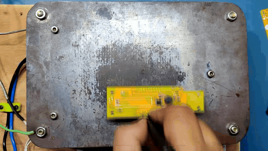 05.gif