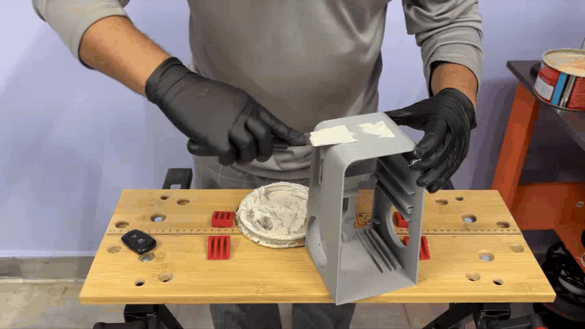 05A.gif