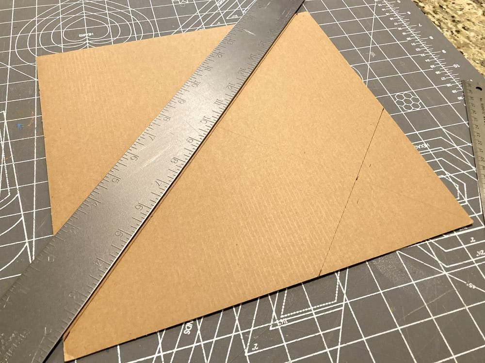 06-3 cutting the chipboard.JPG