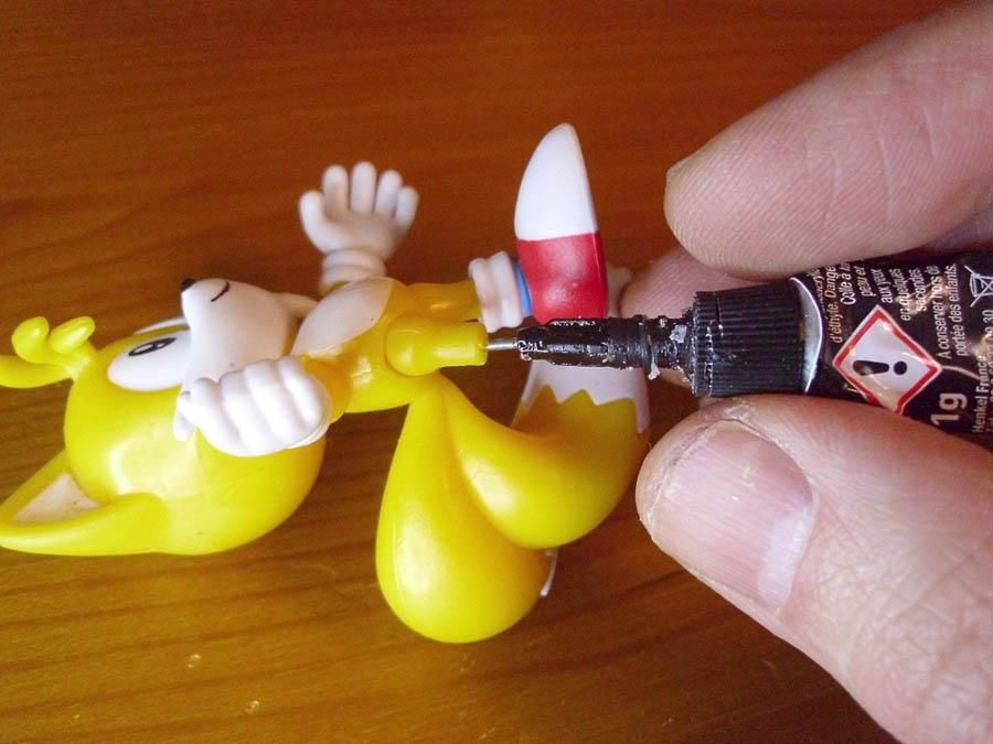 07 glue shoe.jpg