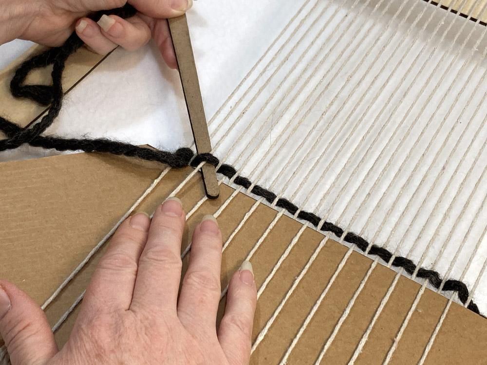 07-3 first twining stitch.JPG