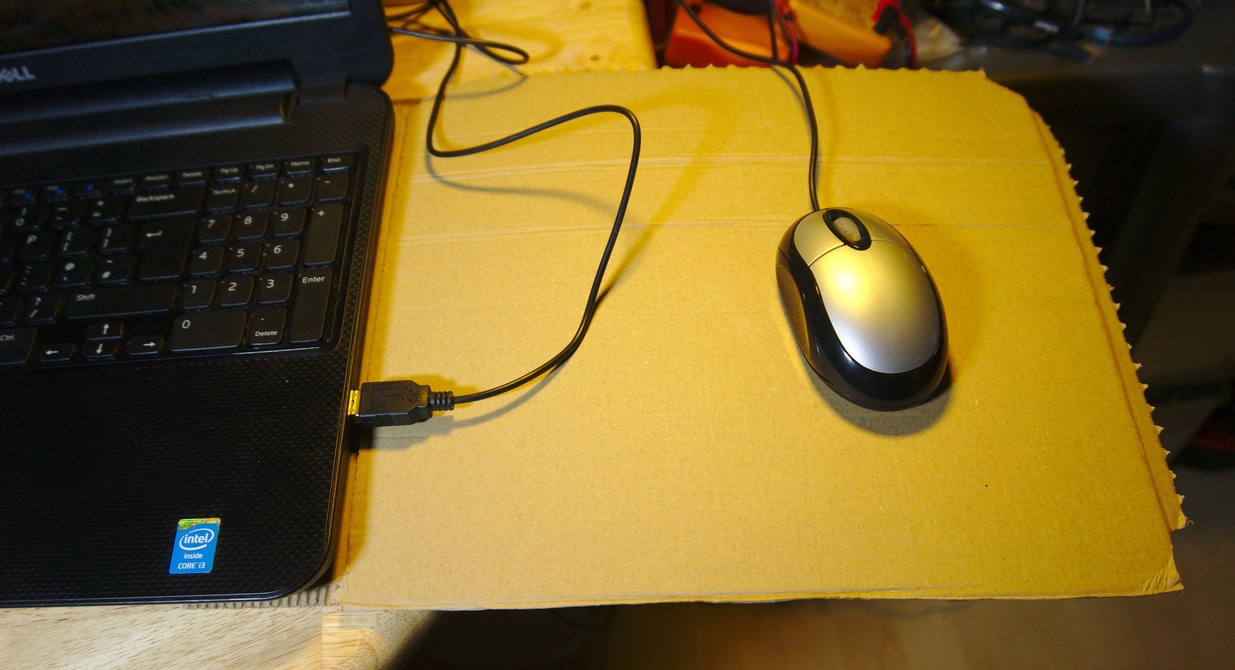 07_mouse_mat.jpg