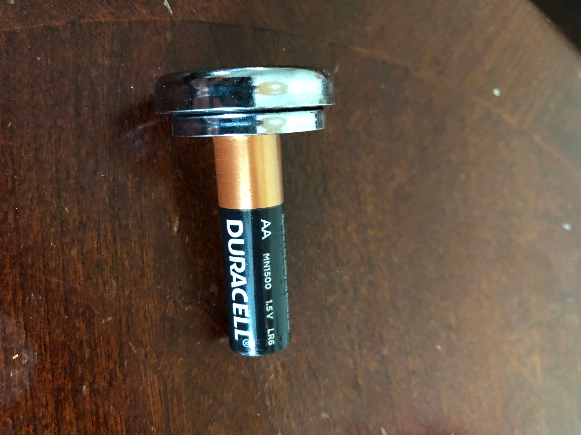 11Battery w one large mag.JPG