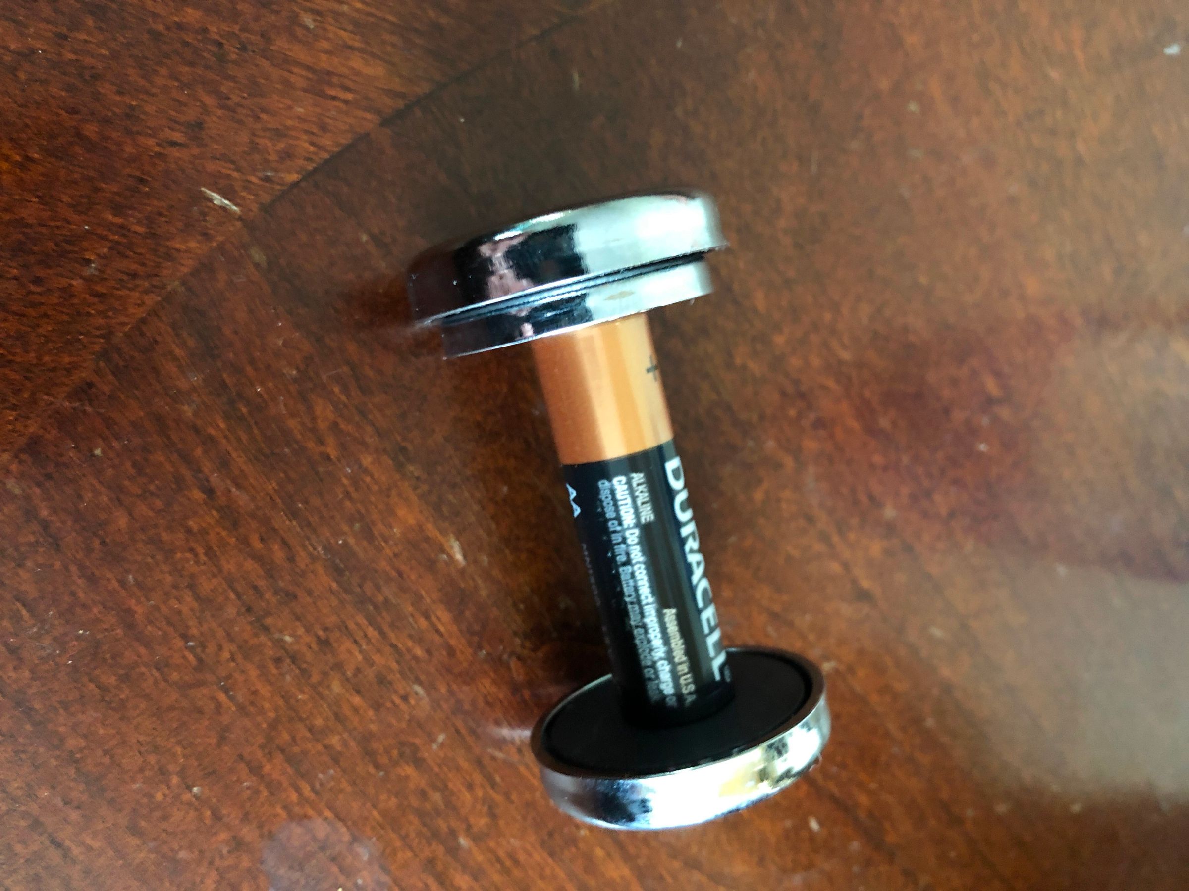 11Battery with Magnets.JPG
