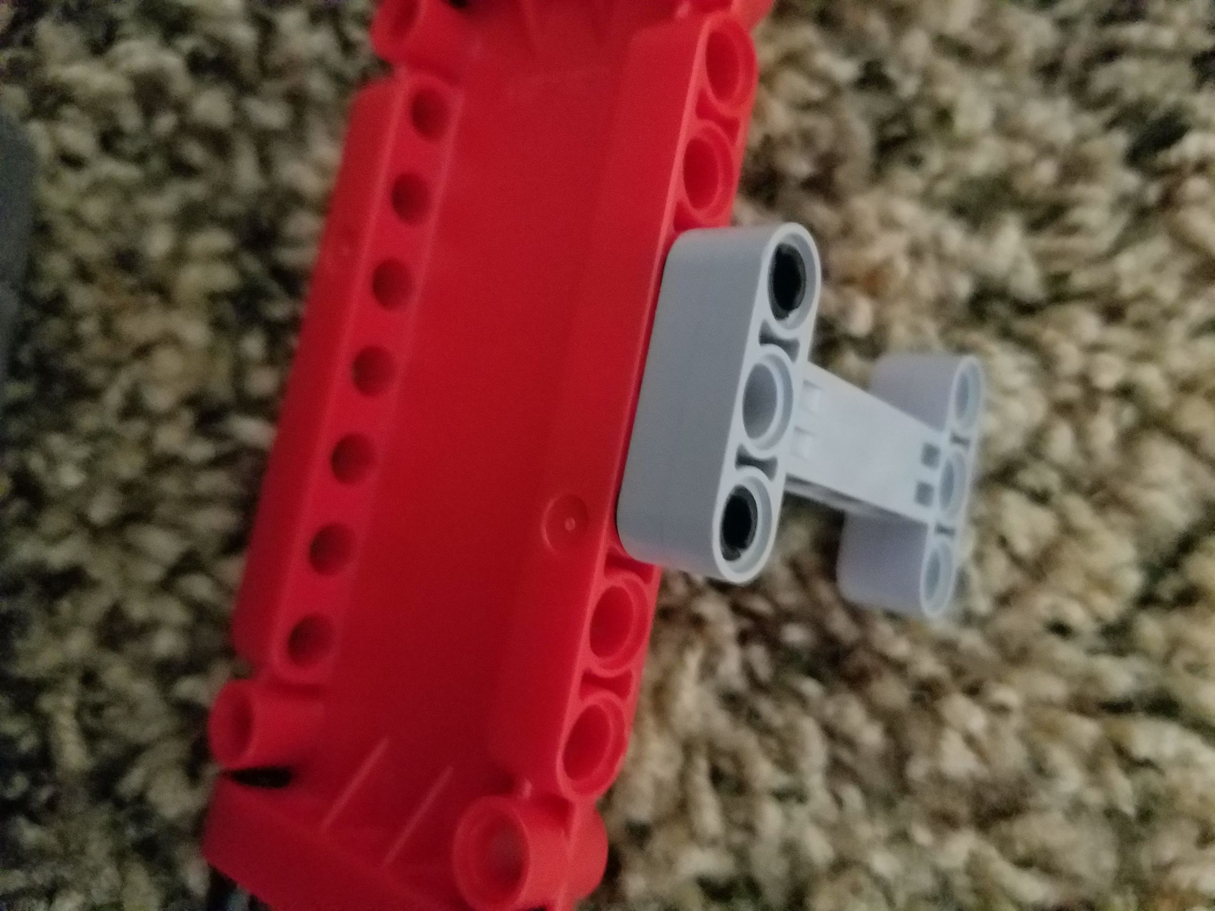 1518721805781103698933.jpg