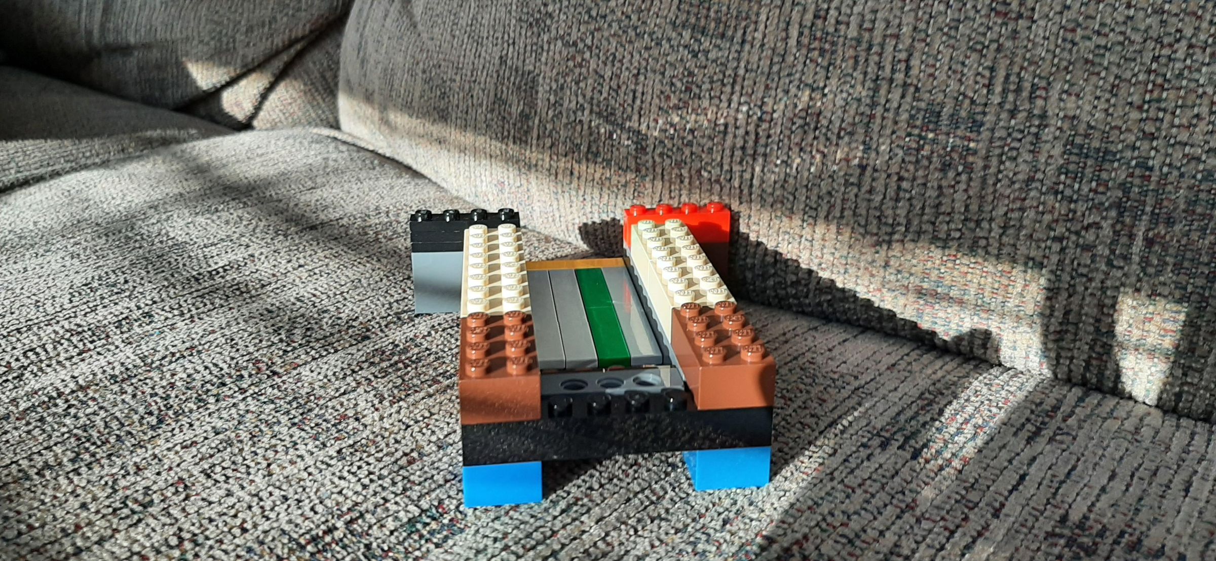 16141753904618122740781321523446.jpg
