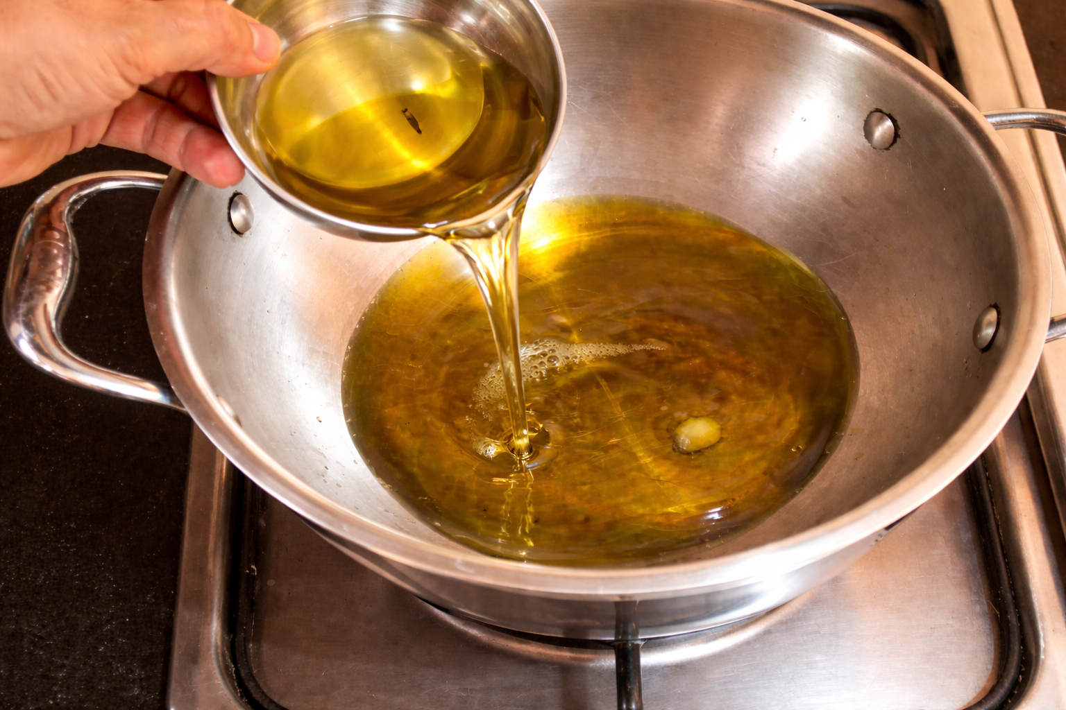 17 Heat Oil.png