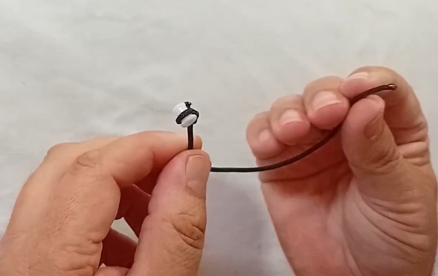 1TieConnector.png
