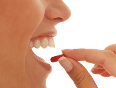 22717_S_Taking--vitamin-pill.jpg
