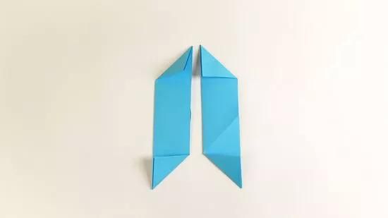 550px-nowatermark-Fold-an-Origami-Star-(Shuriken)-Step-8-Version-4.jpg.jpeg