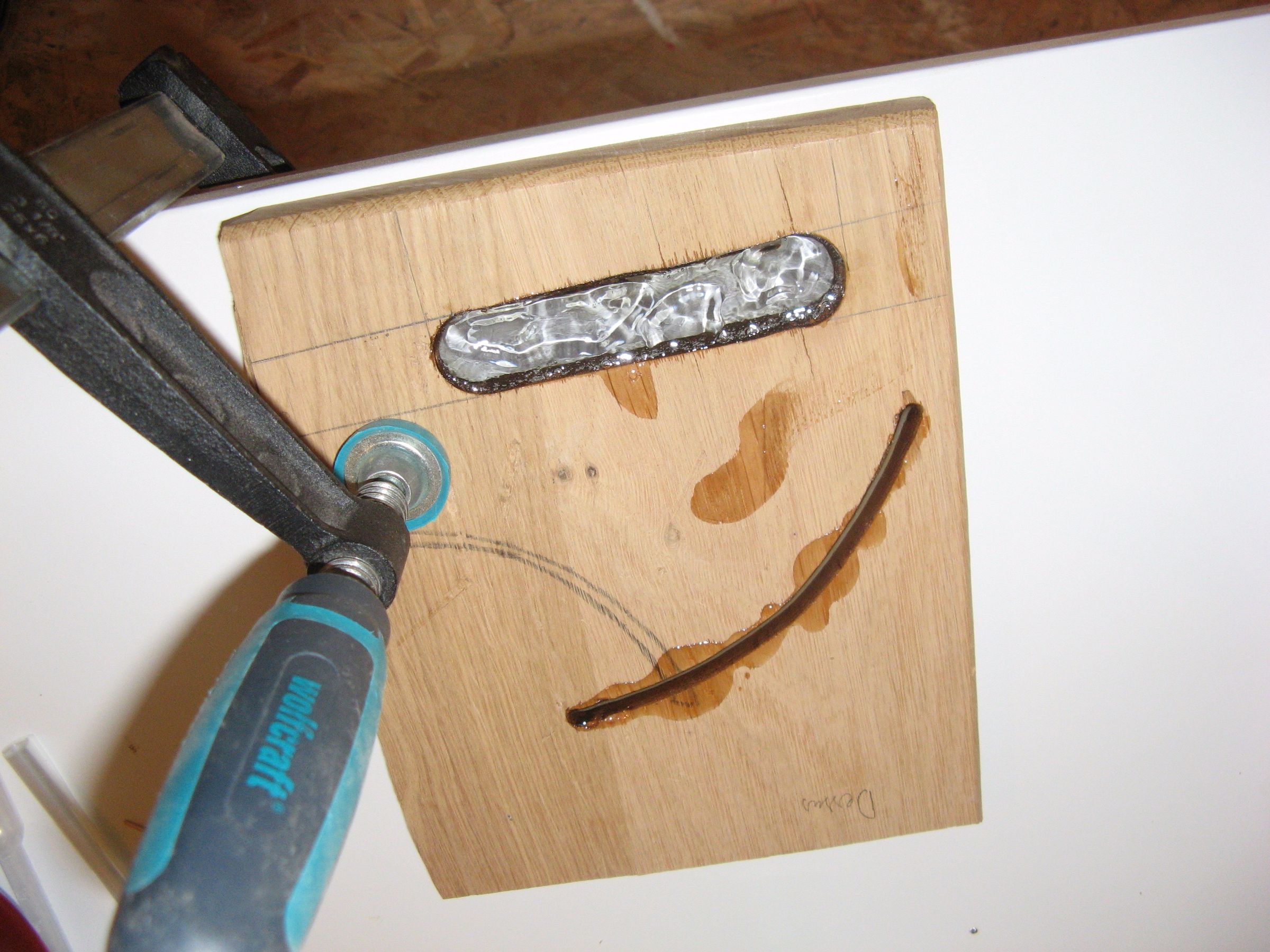 64 tron desk resin test 1 .JPG