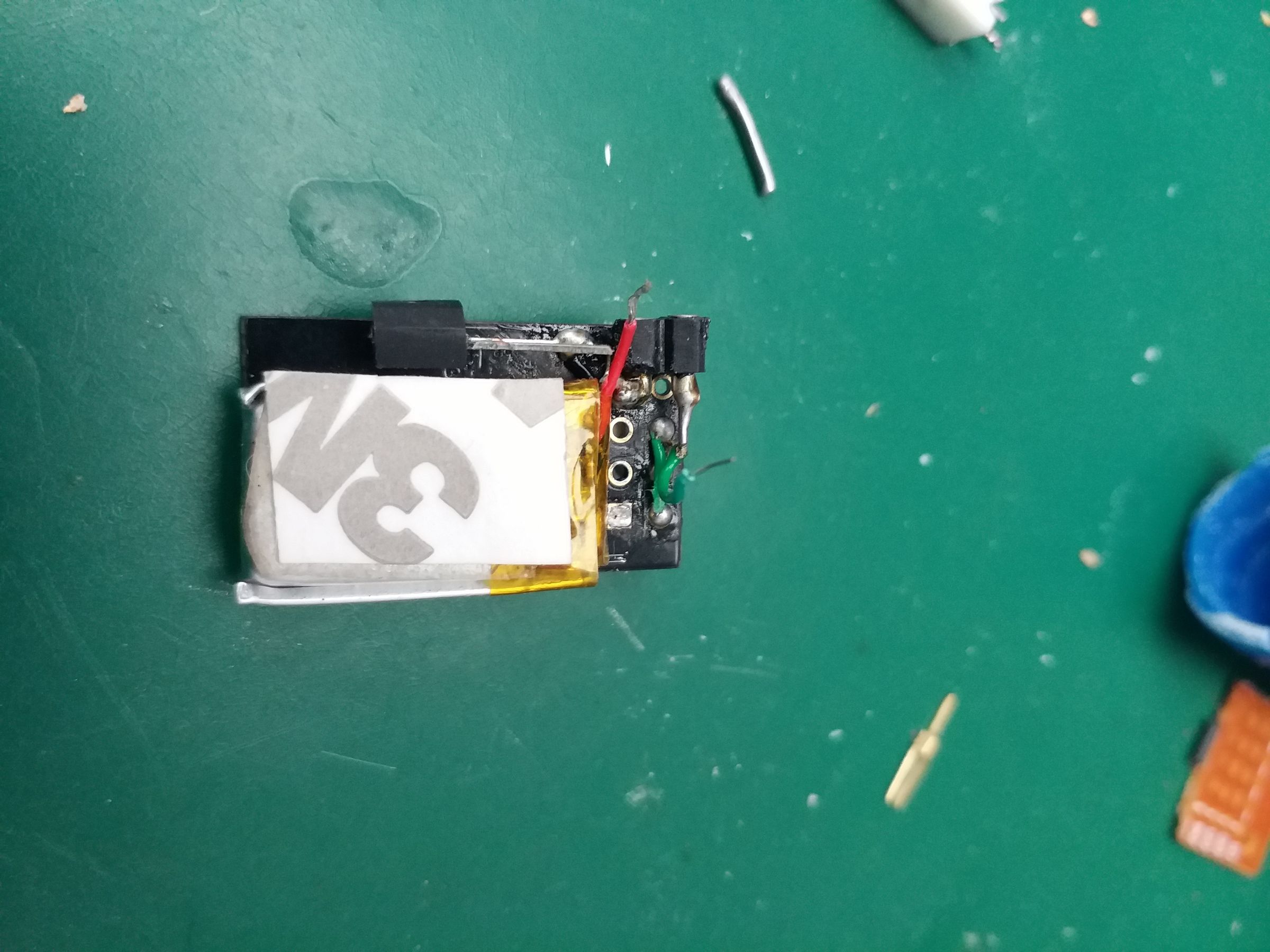 7 battery+regulator.jpg