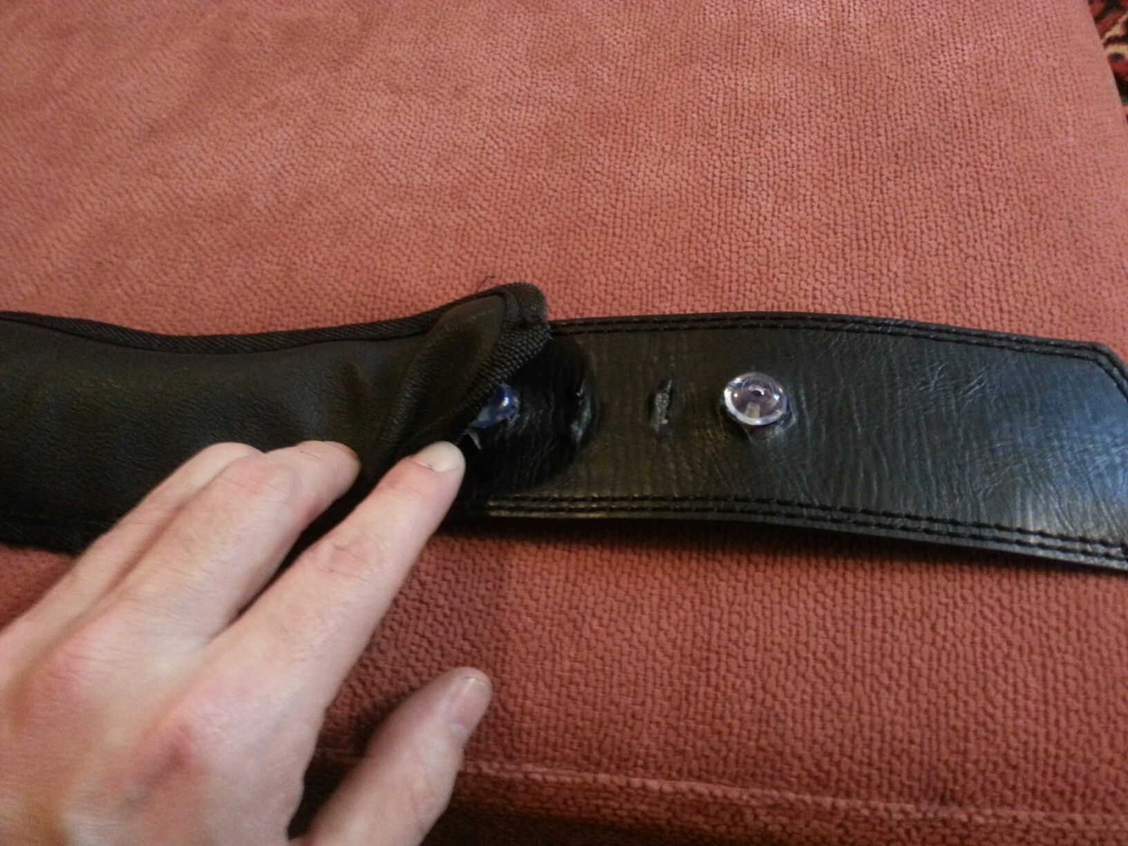 8-grip-side.jpg