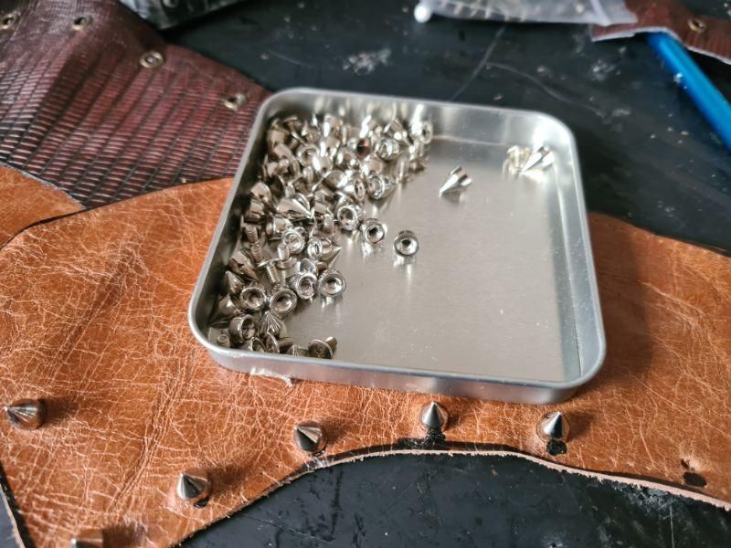 Aluminium soda can bust (56).jpg