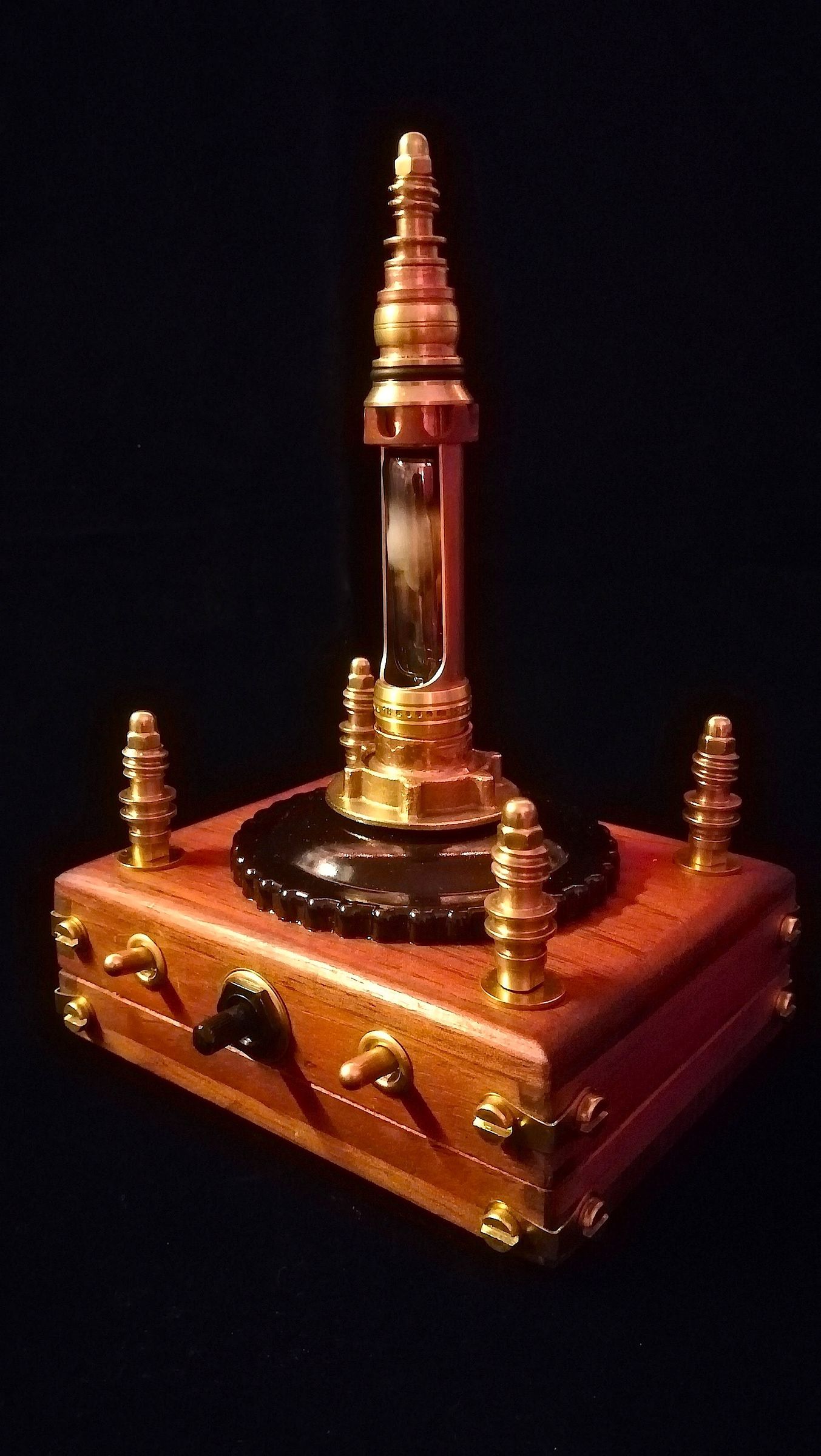 BOX-Light-off.jpg
