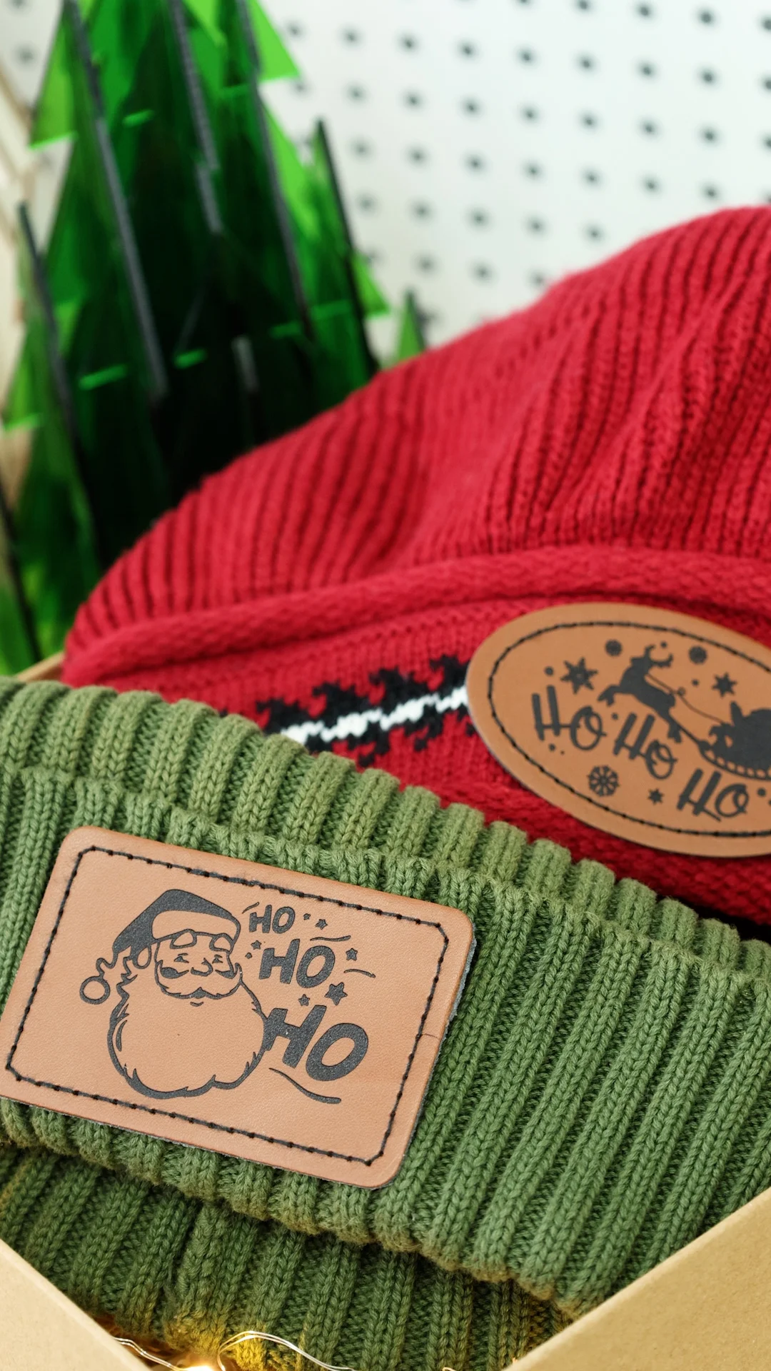 Beautiful leather labels made with thunder laser aurora fiber.png