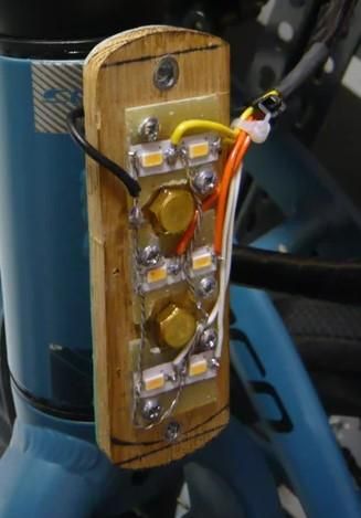 Bike light 02.jpg