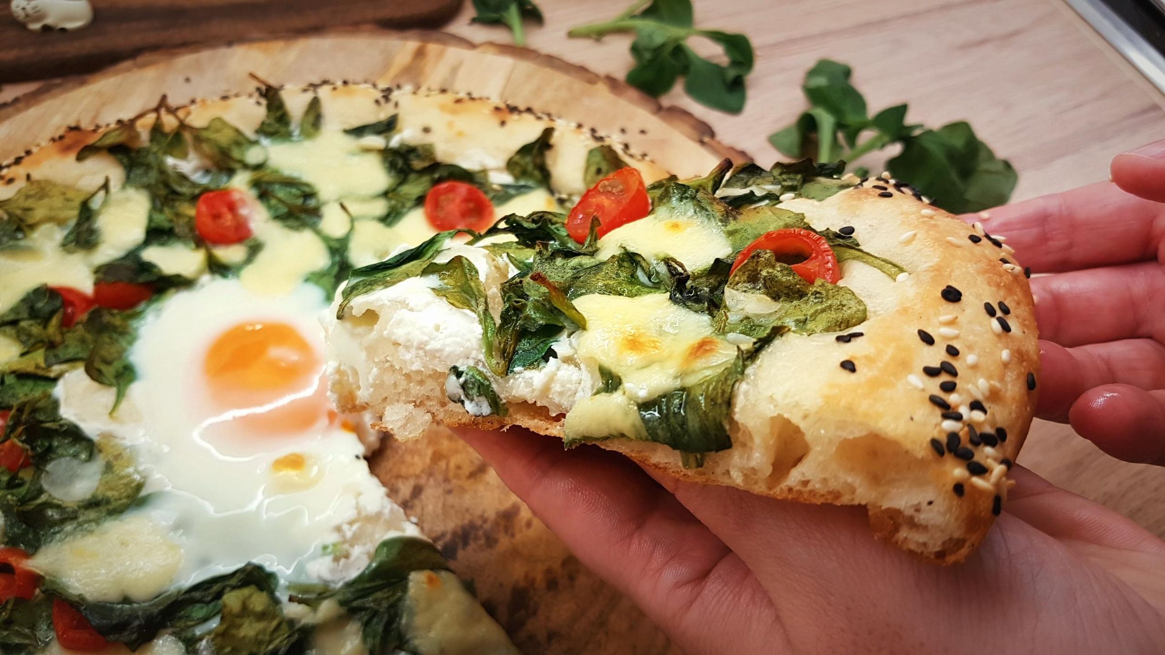 Breakfast Pizza thumbnail.jpg