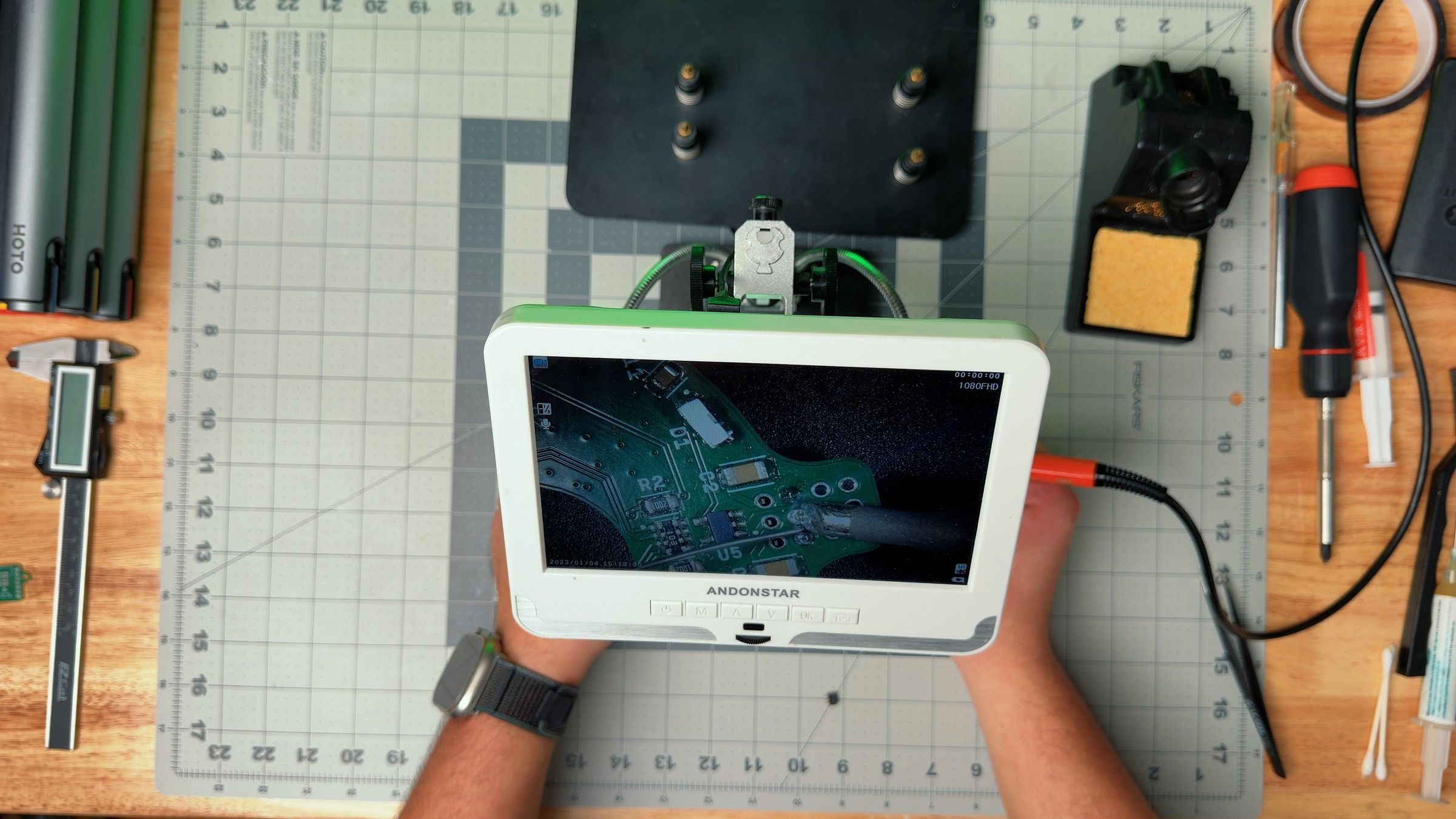 CAD_Mouse_MK2_Electronics_TH_2.jpg