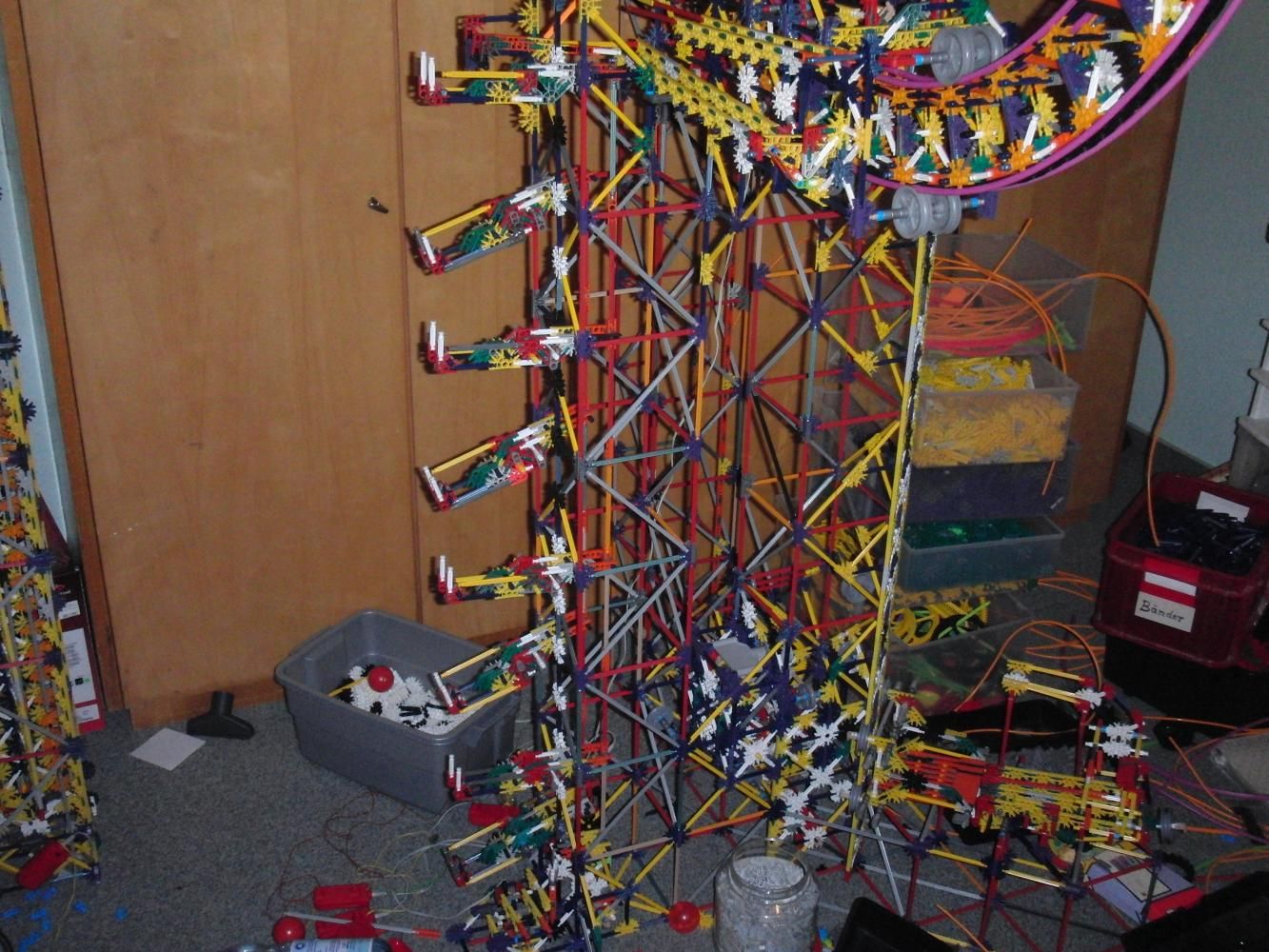 CIMG3077-lifts-small.jpg
