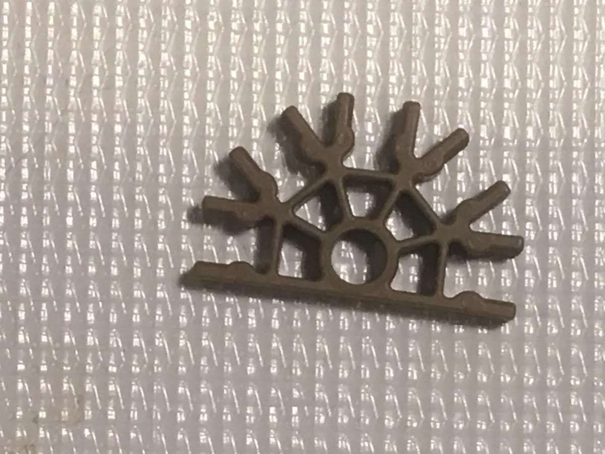 CONNECTOR 5 gold.jpg