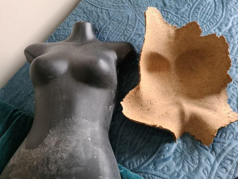 Cardboard bust (18).jpg