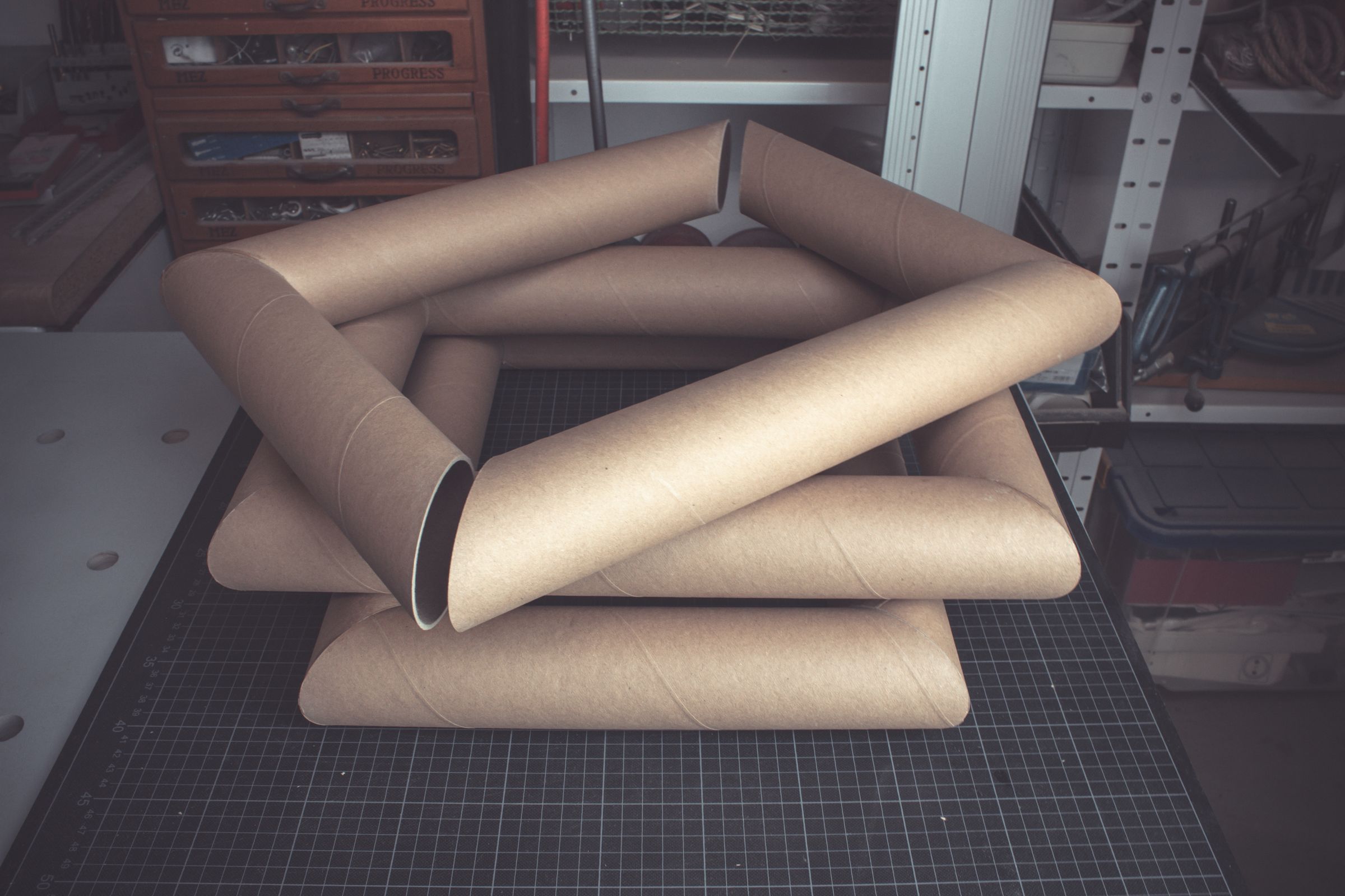 CardboardCabinet_Drawer_Glue2.jpg