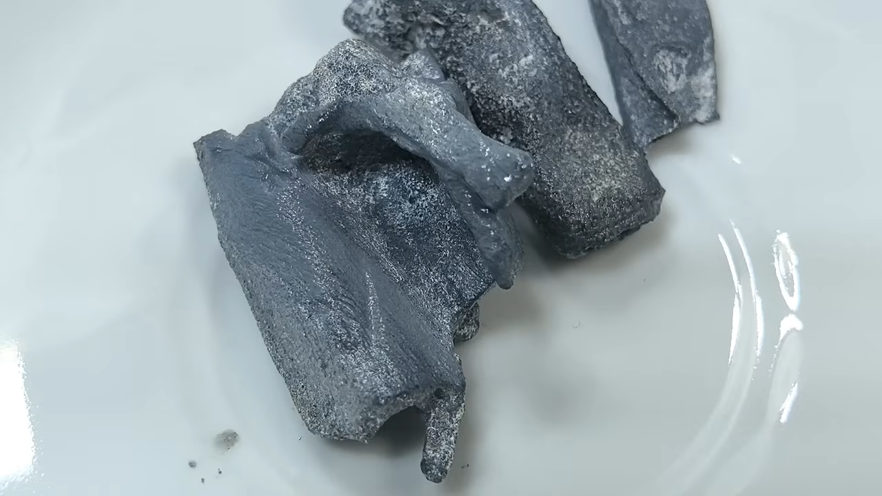 Cheap &amp; Acid-Free Zinc Plating! Electroplating &amp; Restoration Tips 2-58 screenshot.png