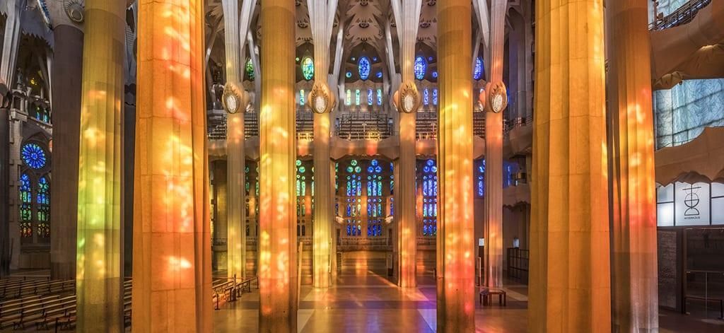 Columnas Sagrada Familia.jpg