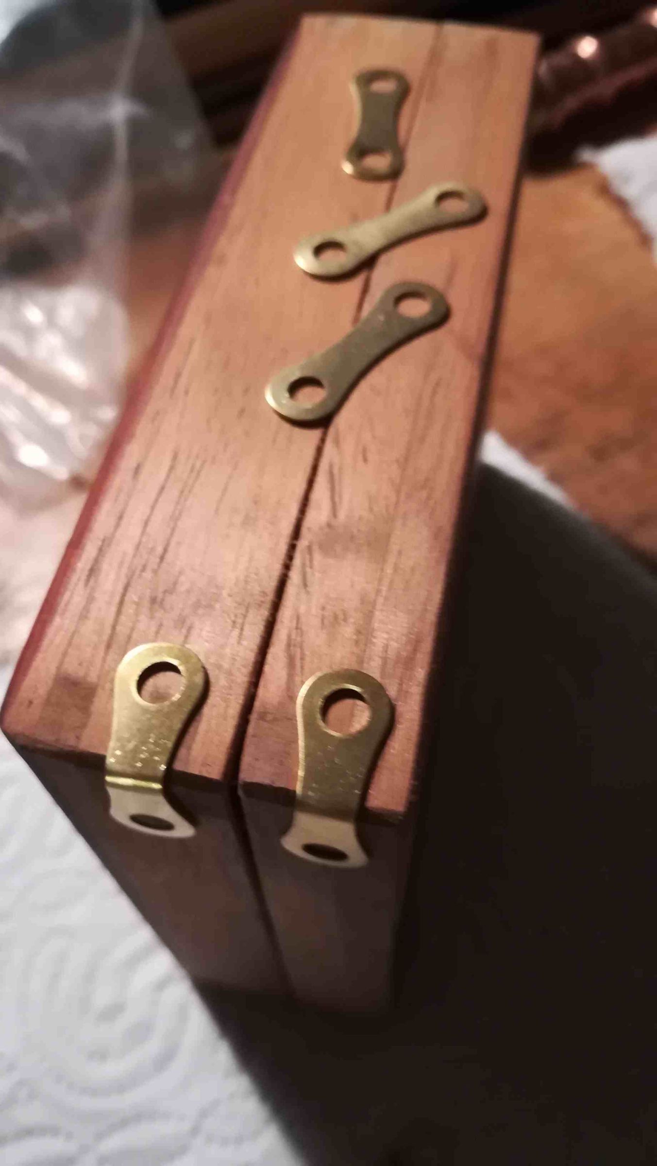 D-decorating-clamps-2.jpg