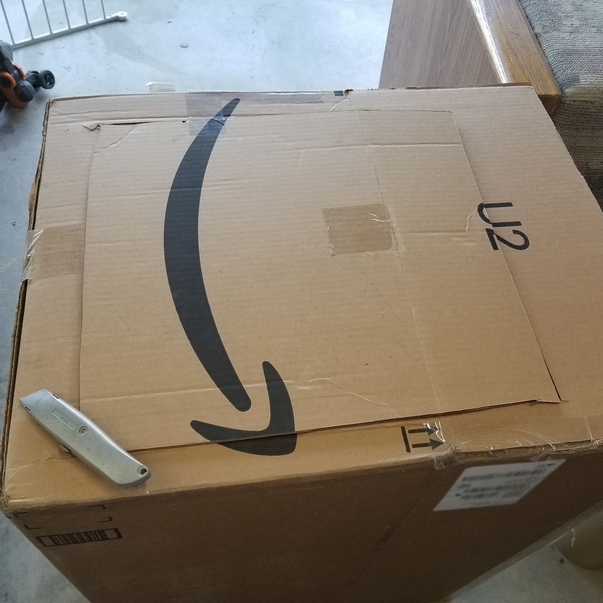 DIY-Cardboard-Spray-Booth-2.jpg