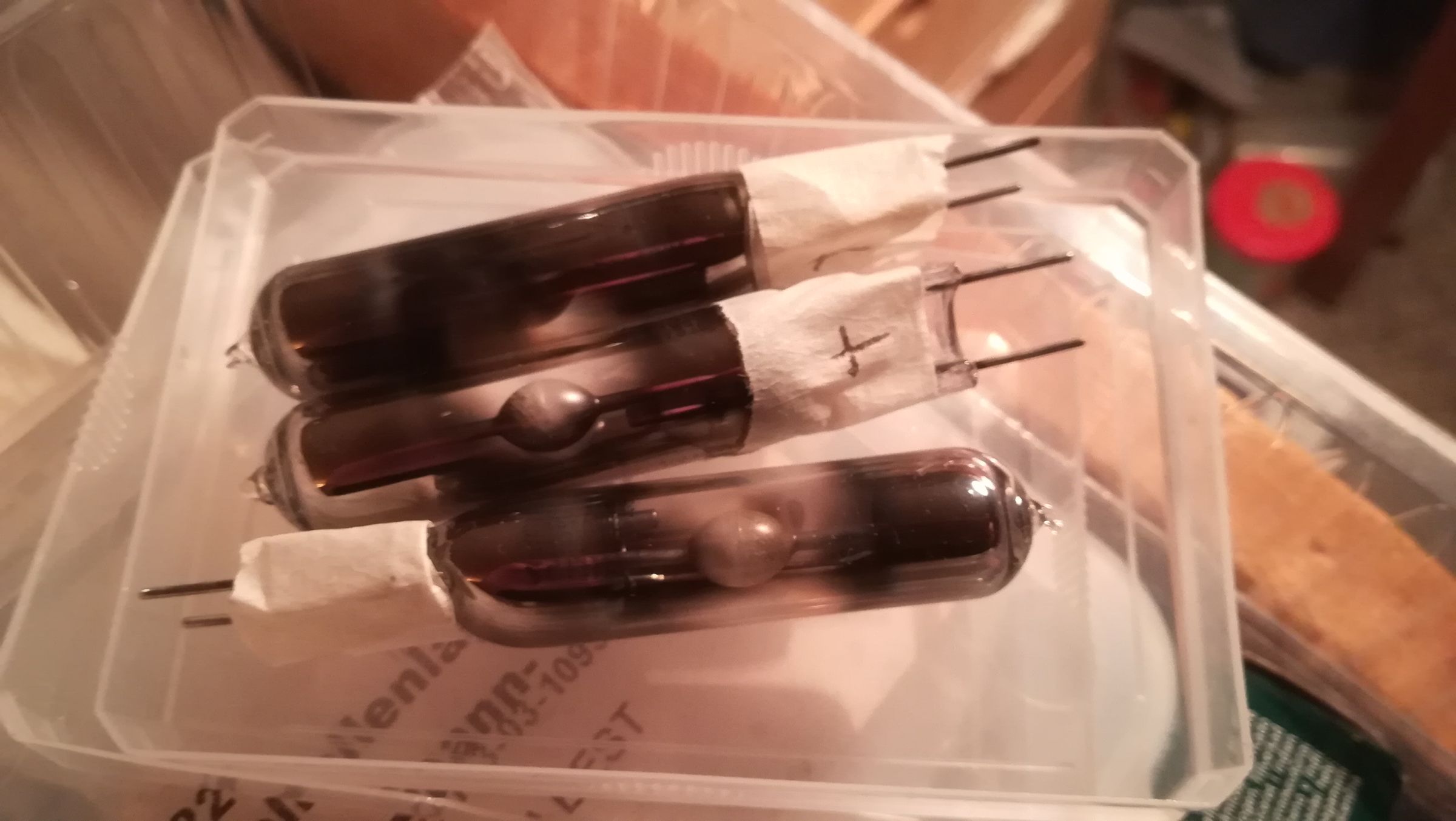 Dead-CMH-Bulbs.jpg