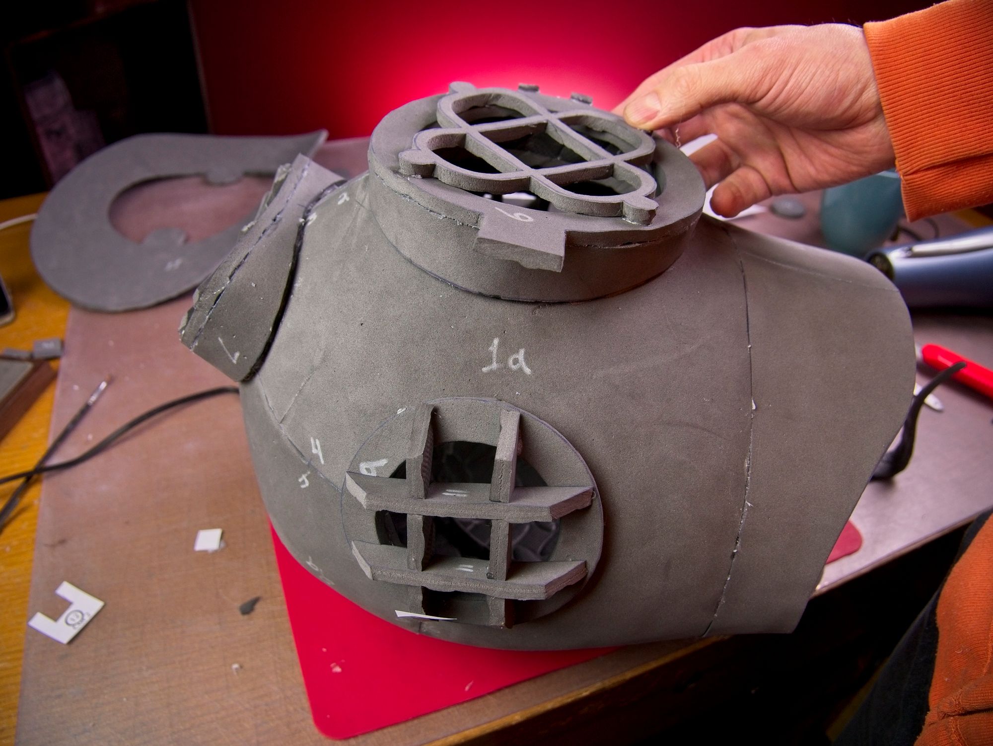 Dive helmet61.jpg