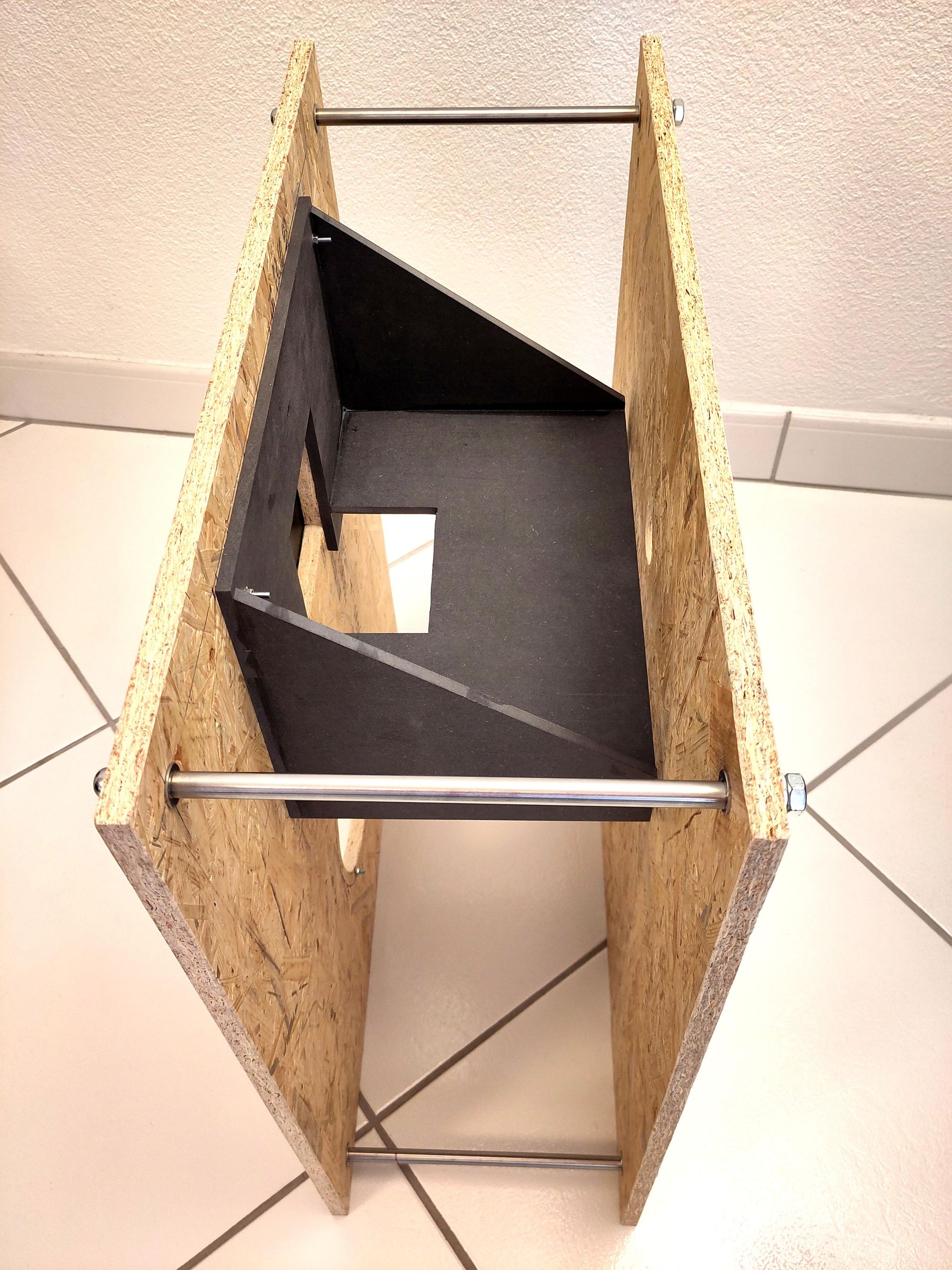 Empty side view.jpg