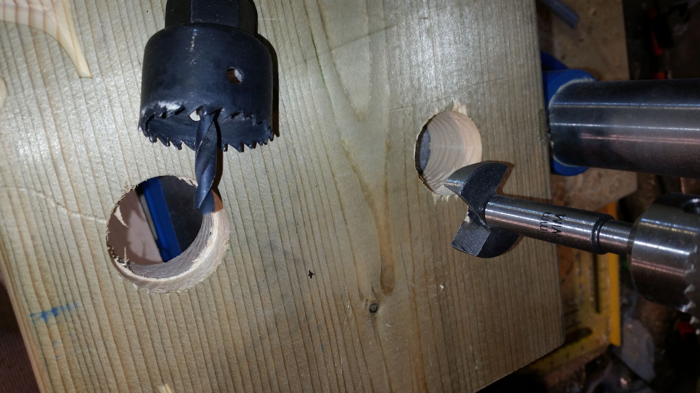 Forstner bit and hole saw comparison.jpg