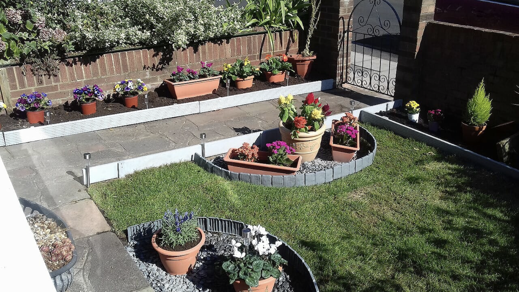 Garden Finished 3.PNG