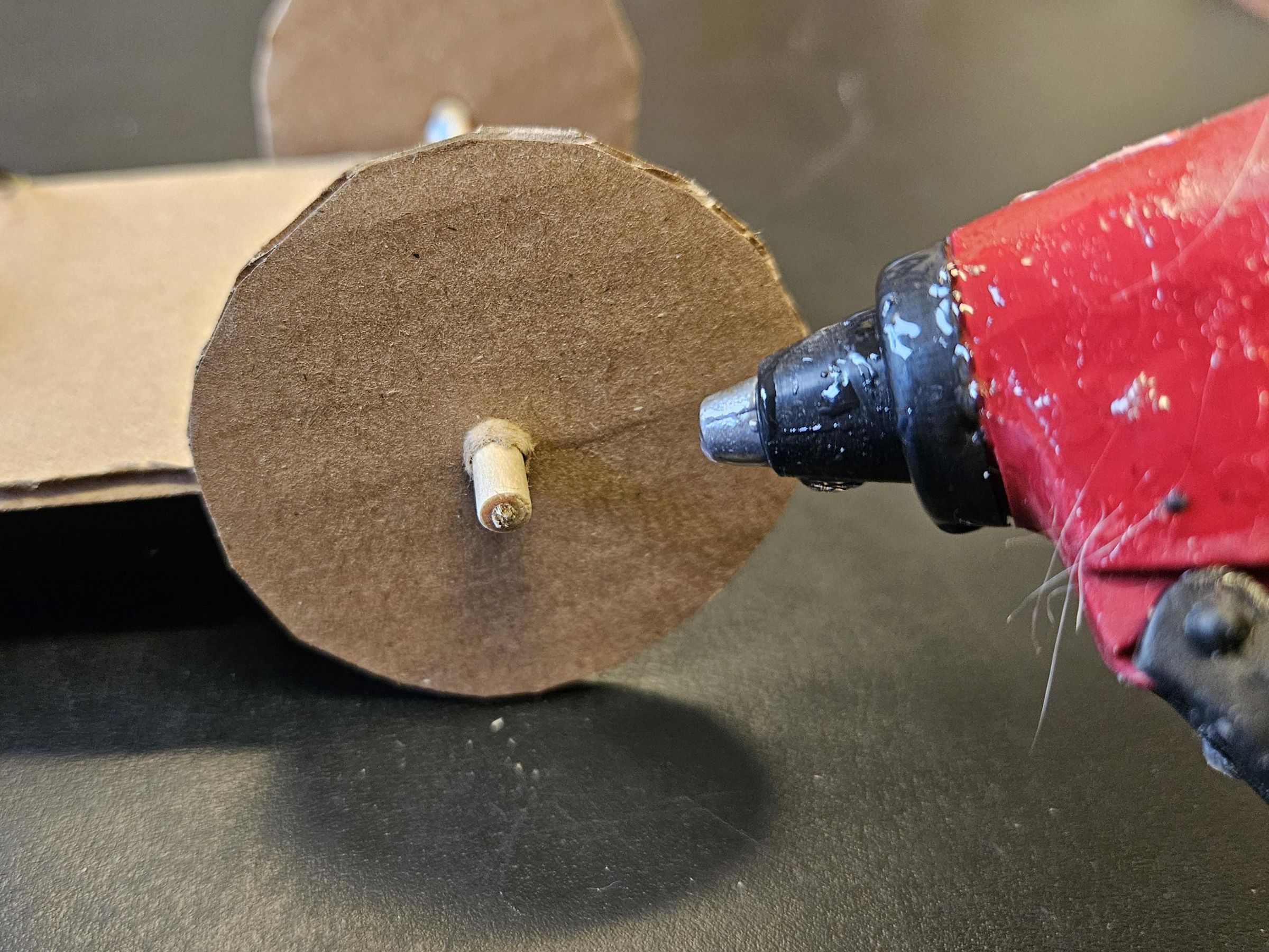 GluingWheel.jpg