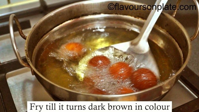 Gulab-jamun-brown.jpg
