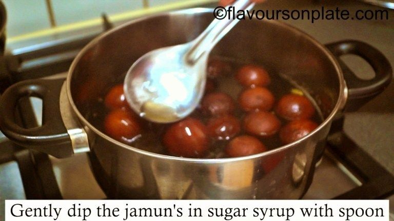 Gulab-jamun-slotted-spoon.jpg