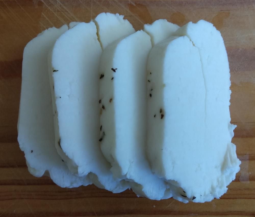 Halloumi Cheese with Broccoli 04 Step 01 Cut the Halloumi Cheese.jpg
