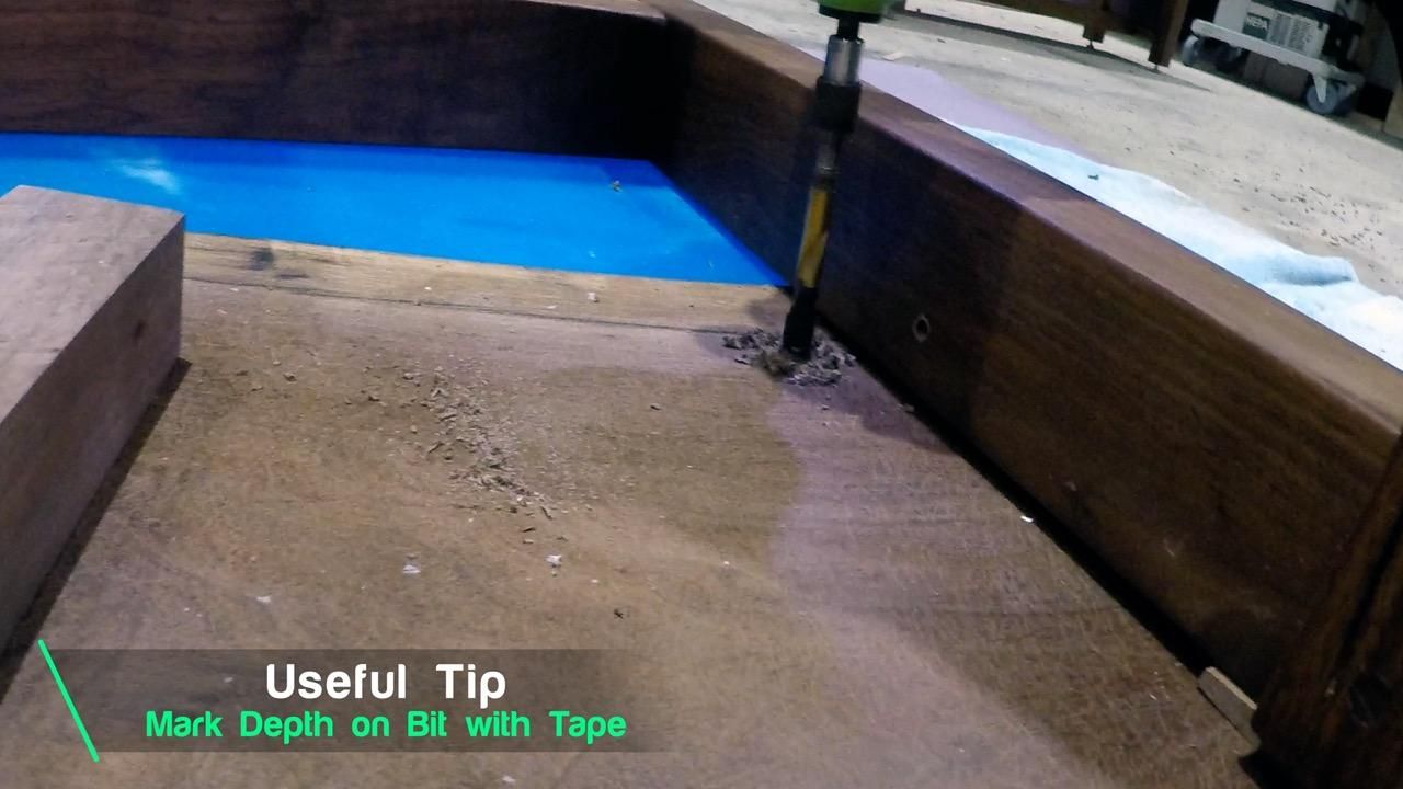 How to Attach Table Top to Base-9.jpg