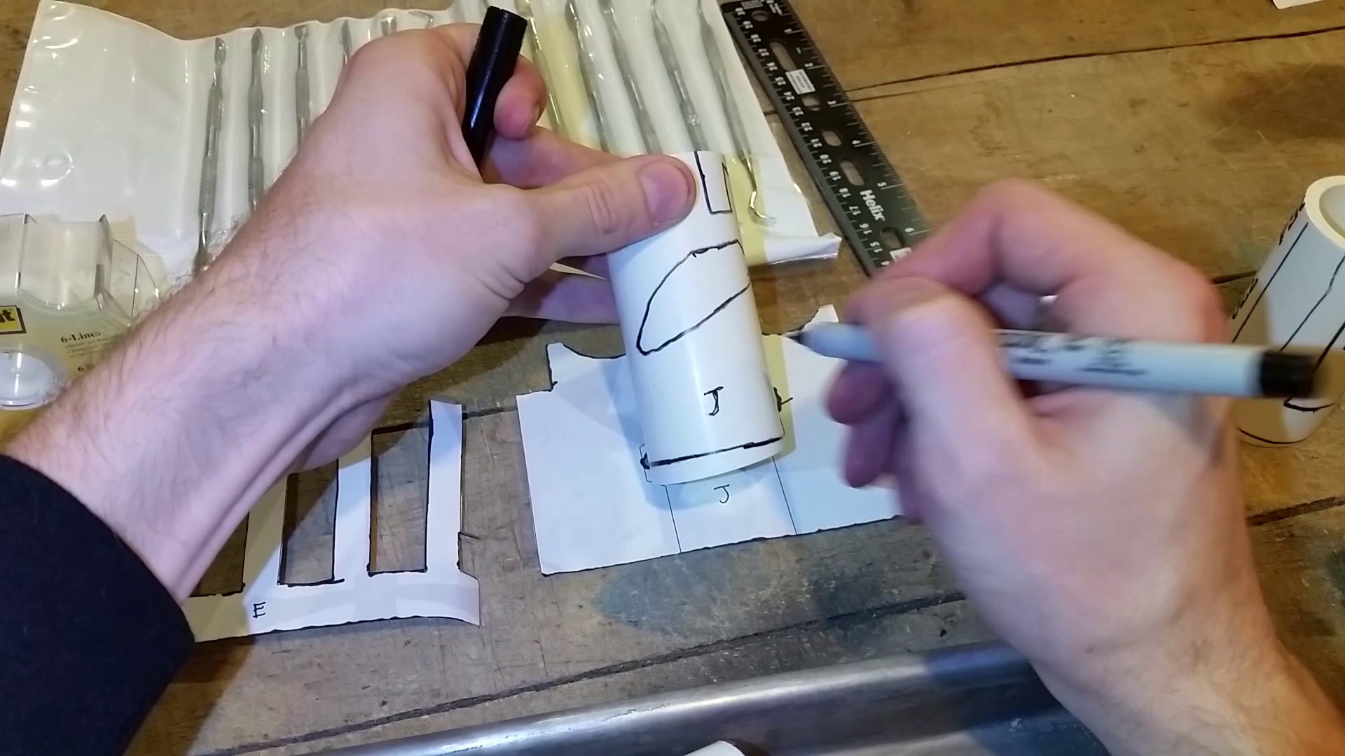 How to make a lightsaber - Kylo Ren (13).png