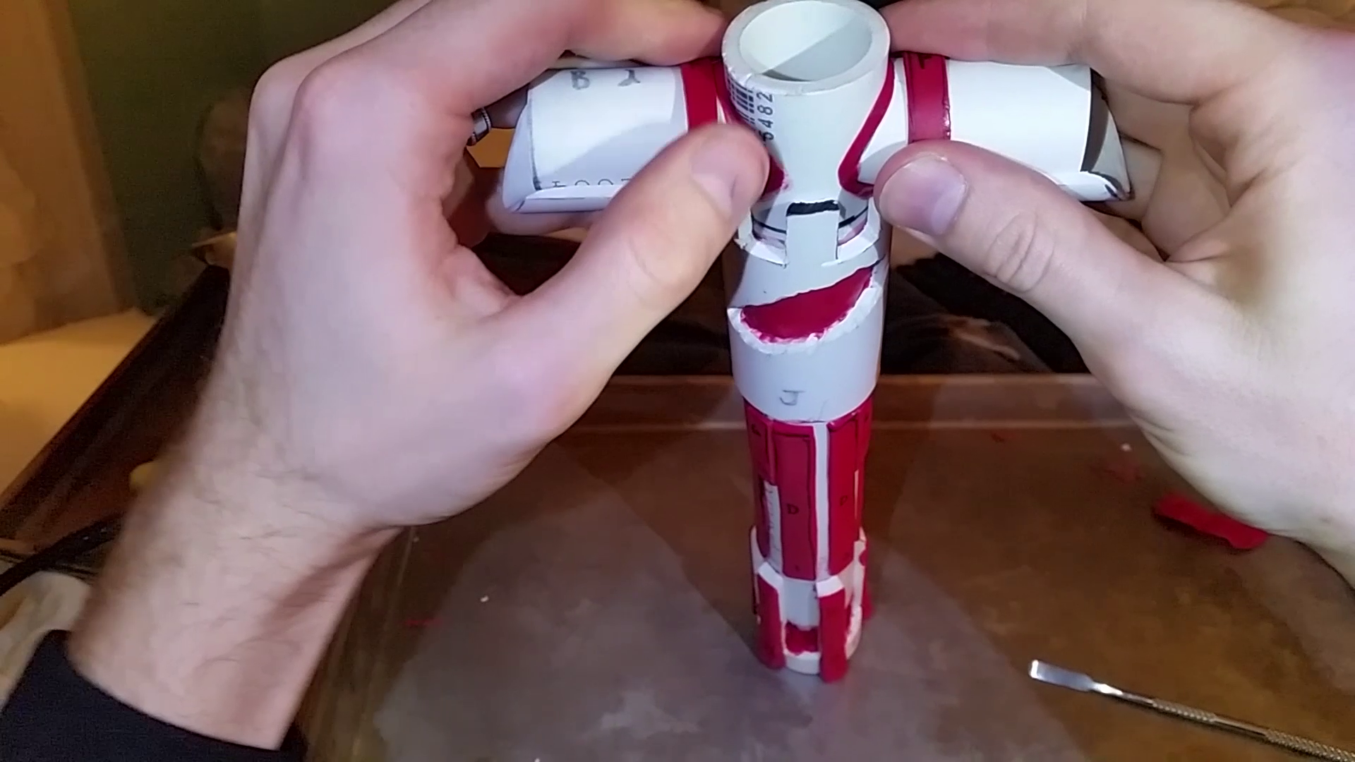 How to make a lightsaber - Kylo Ren (55).png