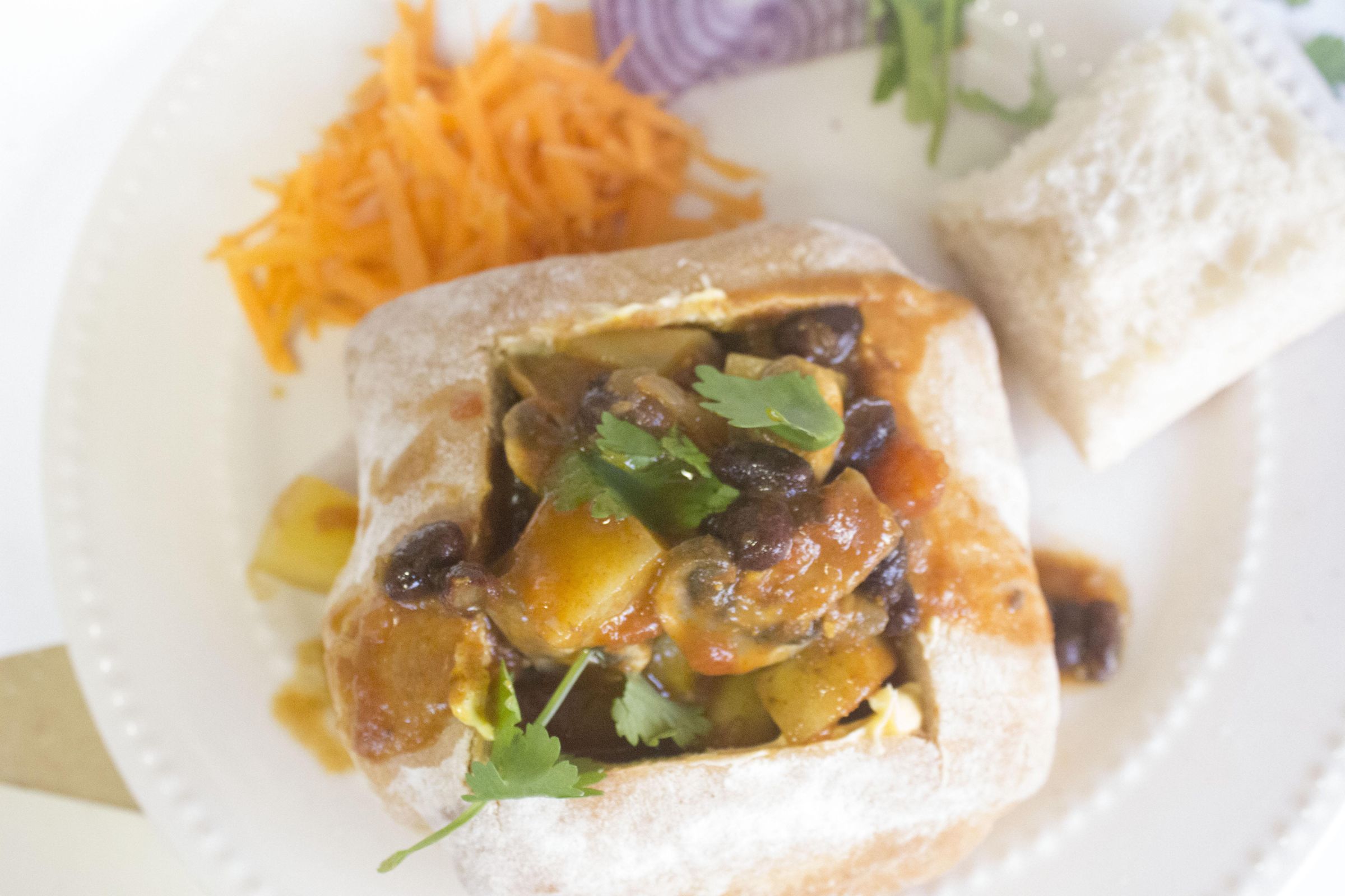 IMG_0594bunny chow.jpg