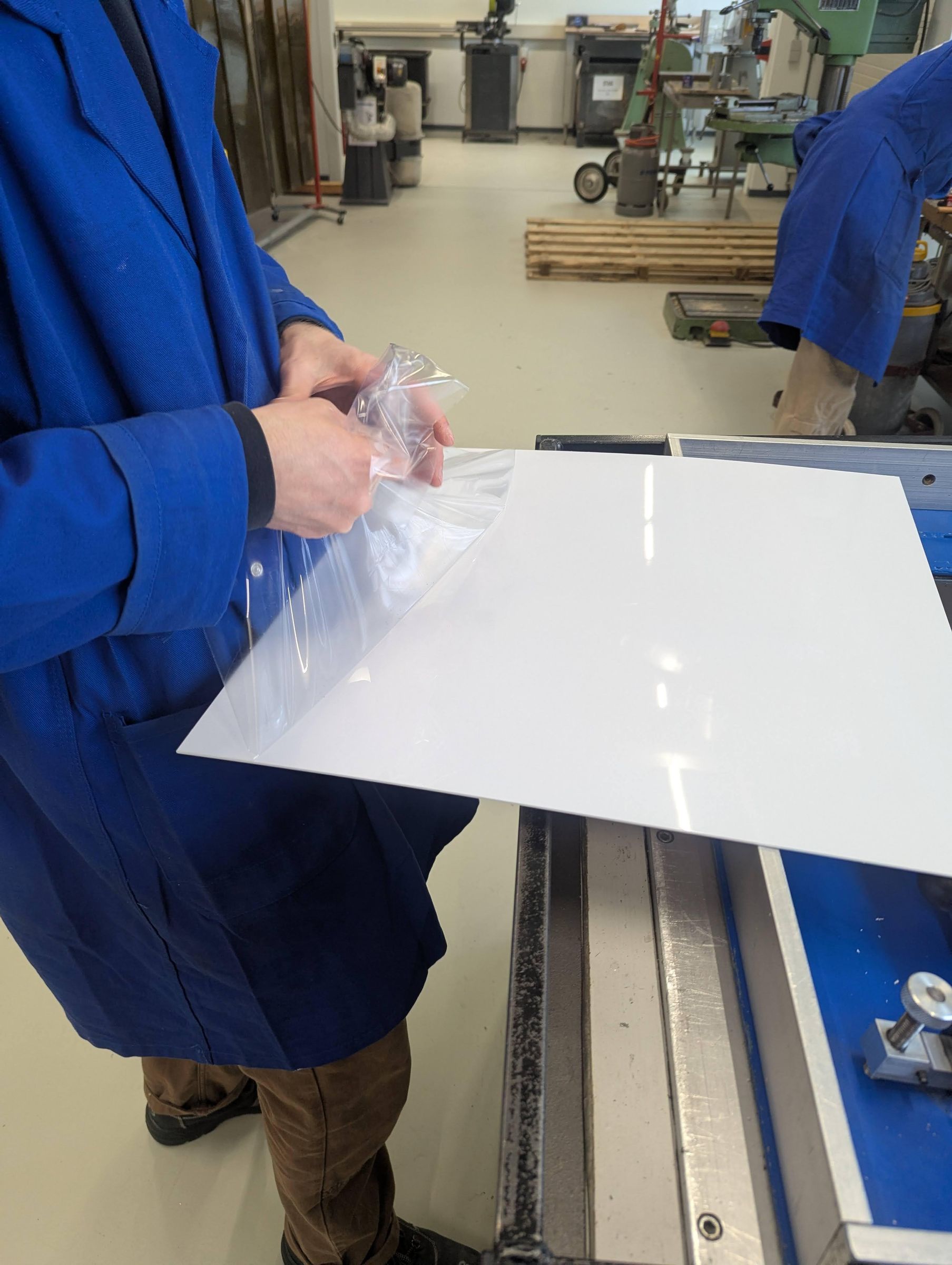 Instructable_peeling.jpg