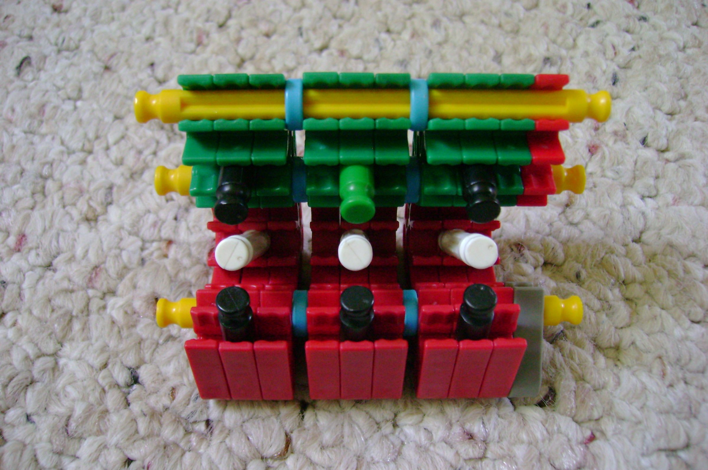 K'nex Cannon---Back 005.jpg