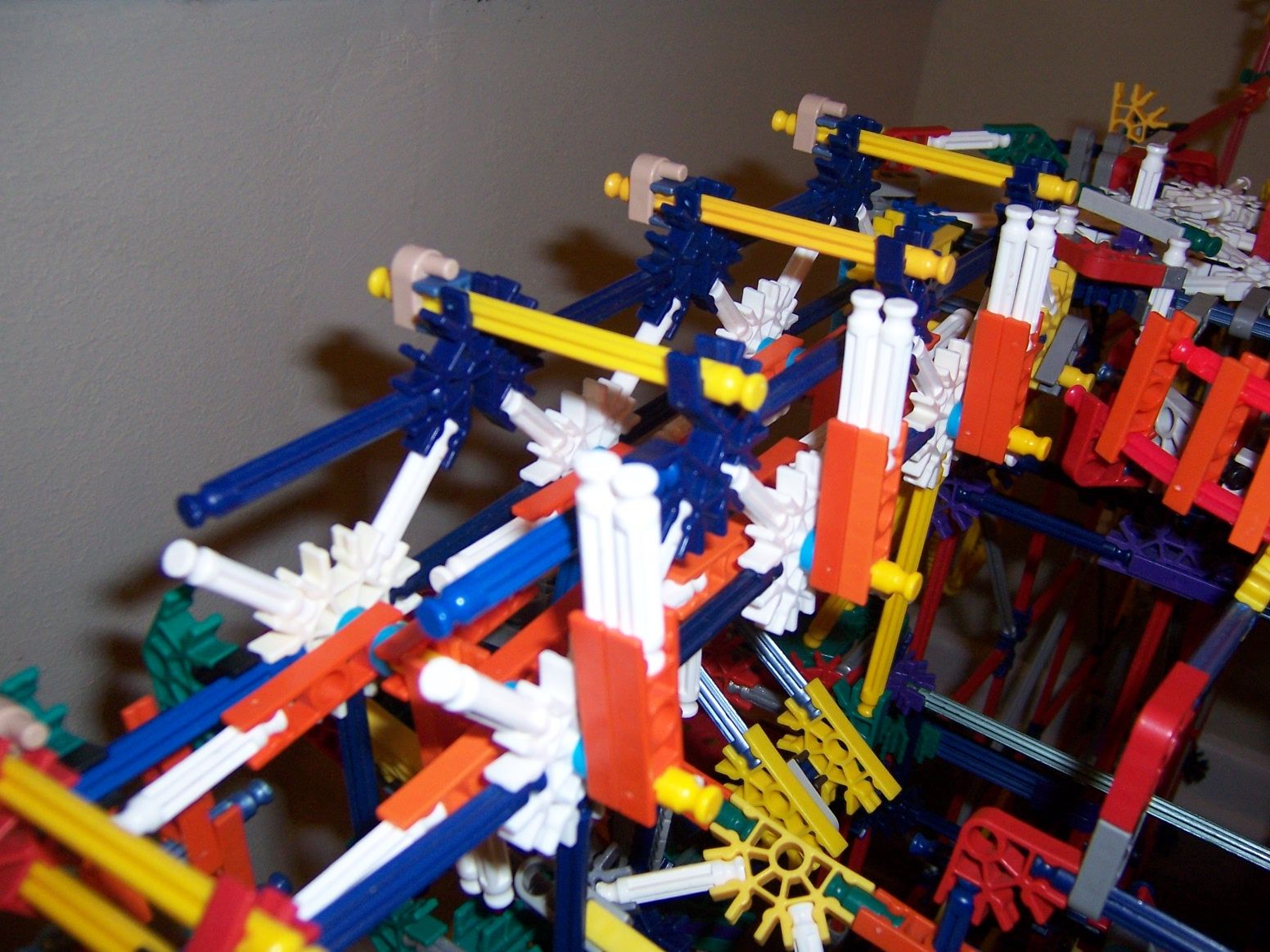 Knex Ball Machine Krypton 84.JPG