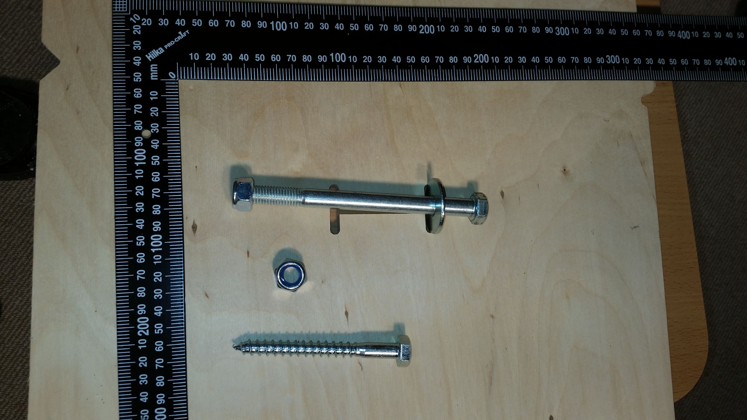 Leg bolts and hex head screws.jpg